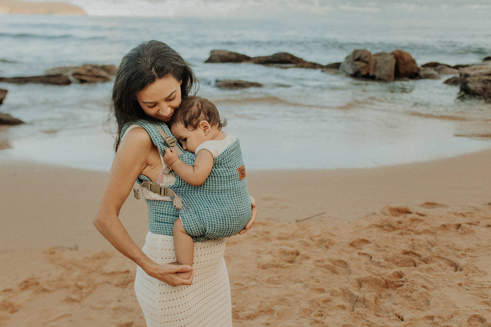 Zuri Waffle Cove Baby Carrier