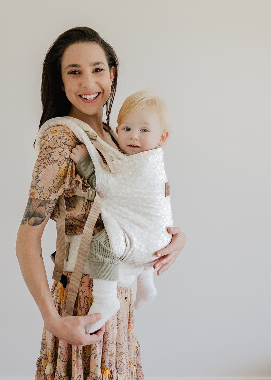 Wildling - Floral Cove Baby Carrier - Beluga Baby Carriers