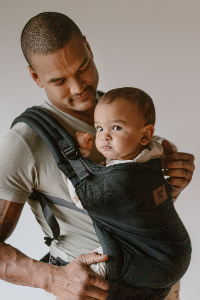 The Beluga Buckle in Black - The Perfect Carrier for Babies 15-50lbs -  Beluga Baby Store