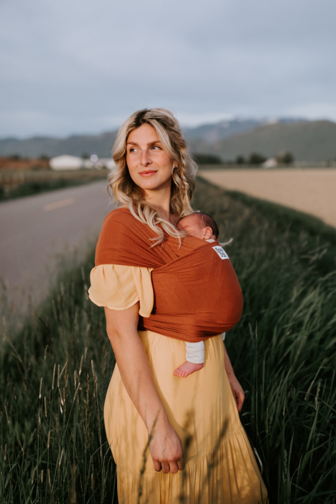 The Campbell Beluga Wrap - Rust