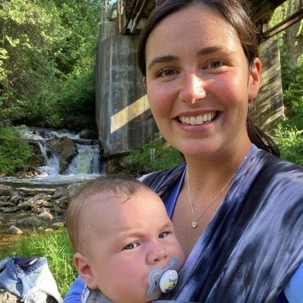 Why Baby Wearing?